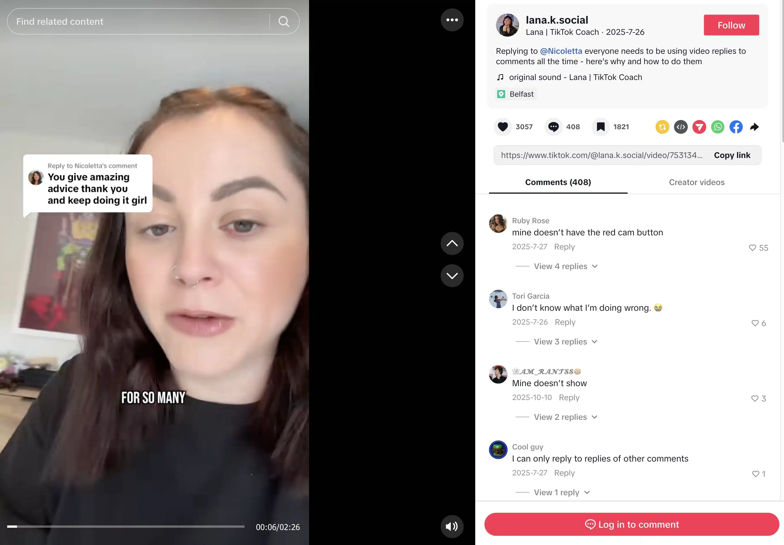 Pantalla de vídeo de TikTok que muestra a una mujer hablando a cámara mientras responde al comentario de un espectador que elogia sus consejos. El texto en pantalla resalta el comentario, y la interfaz muestra el perfil del creador, una leyenda sobre el uso de respuestas en vídeo a los comentarios, métricas de participación y una sección de comentarios visible a la derecha.