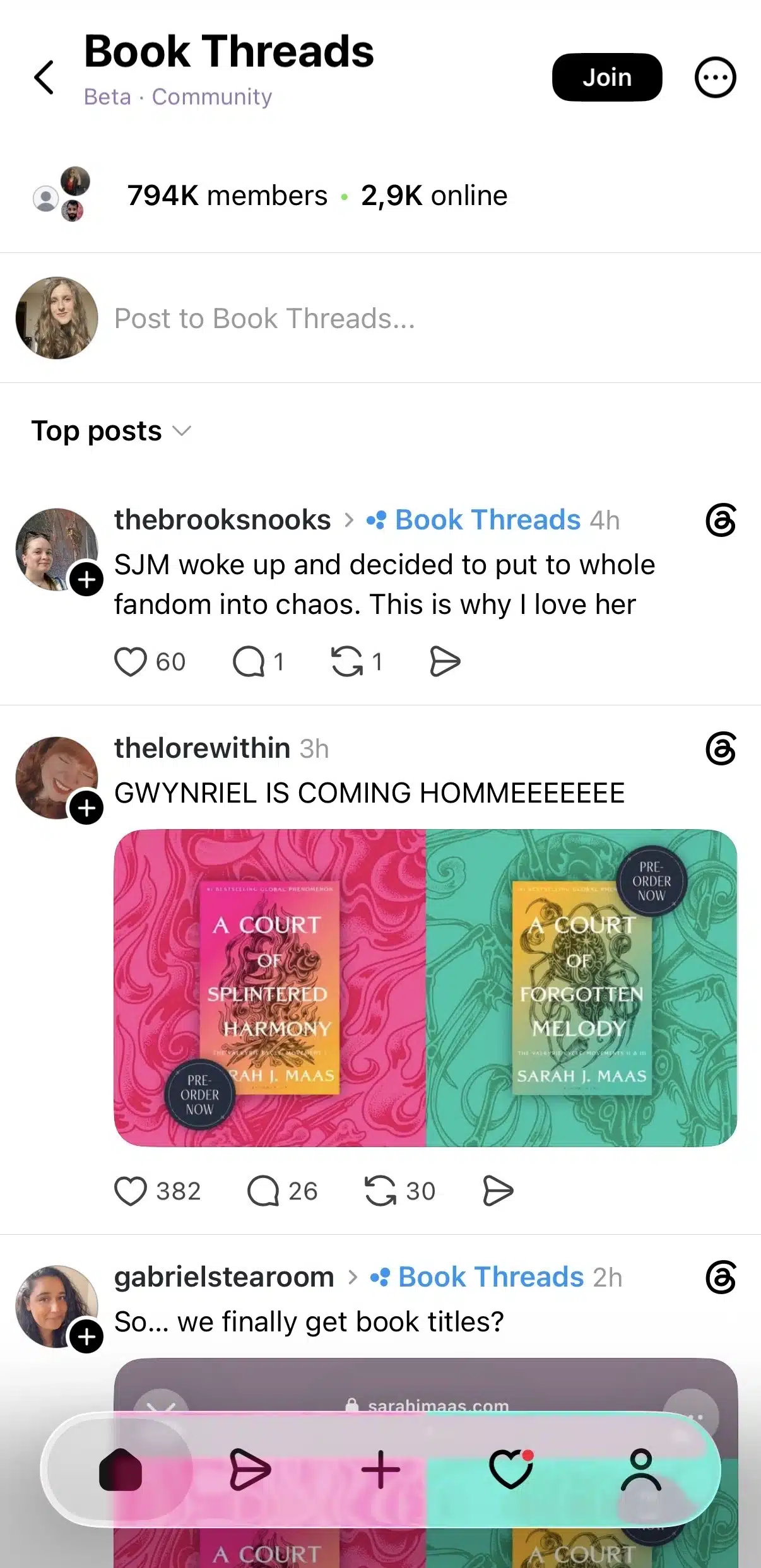 A Threads community page titled “Book Threads,” labeled “Beta · Community,” with a Join button and about 794K members, including 2.9K online. The page shows a prompt to post to the community and a “Top posts” feed. Posts discuss books and fandoms, including a post celebrating the return of a Sarah J. Maas series with colorful pink and teal book graphics, followed by another post asking about the new book titles.